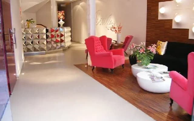 Abalu Boutique Suites & Residences - photo 2