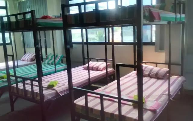 Haven Fort Hostel - photo 2