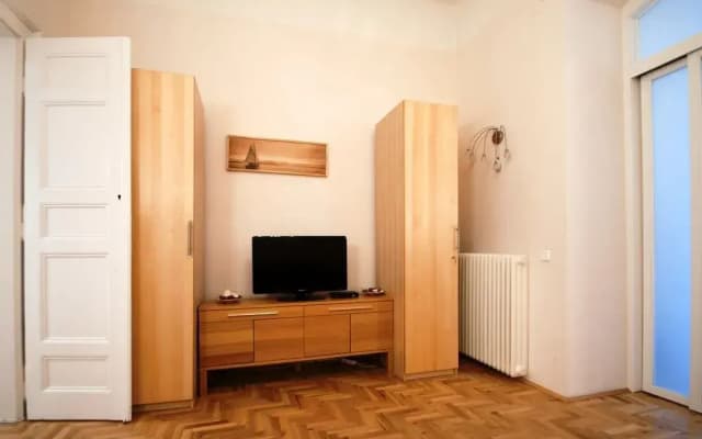 Basilica Apartment - photo 3