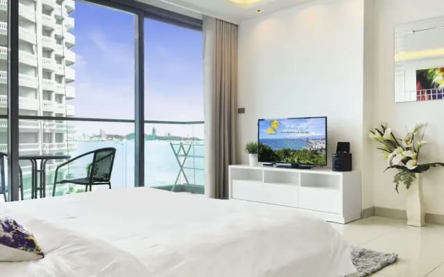 Wong Amat Tower - photo 5
