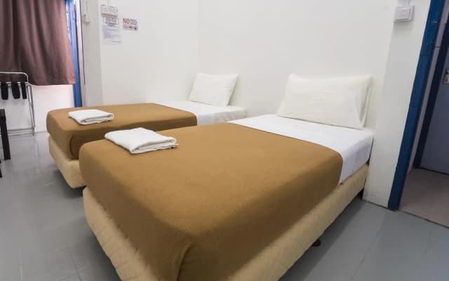 The Valai Hotel - photo 3