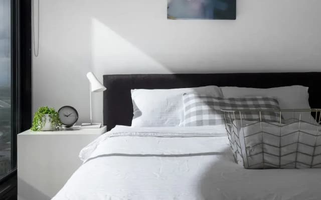 Roomerang at Abeckett Tower 31 - photo 3