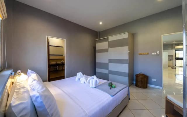 3 Bed Pool Villa - S102 - photo 4