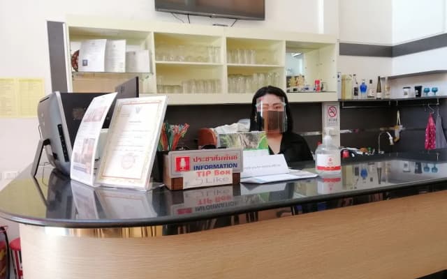 Buk Inn Hotel Kamala Beach - photo 2