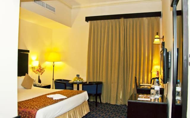 Regent Beach Resort - photo 4