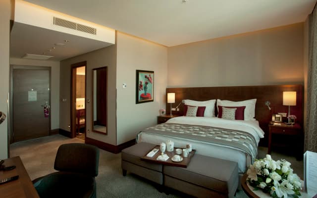 Crowne Plaza Istanbul - Oryapark by IHG - photo 5