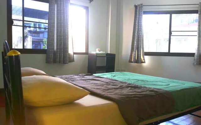 D & N hostel - photo 2
