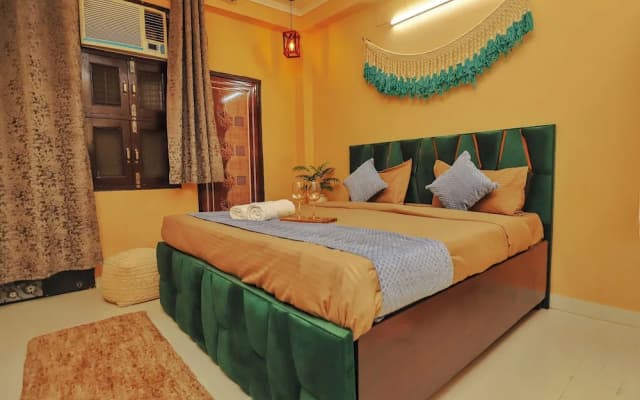 Roomshala 072 Hotel Starlight - photo 5