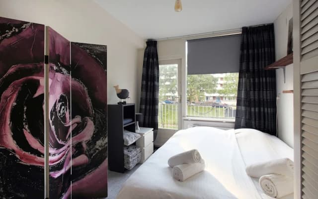 Unique Apartment With Balcony - photo 2
