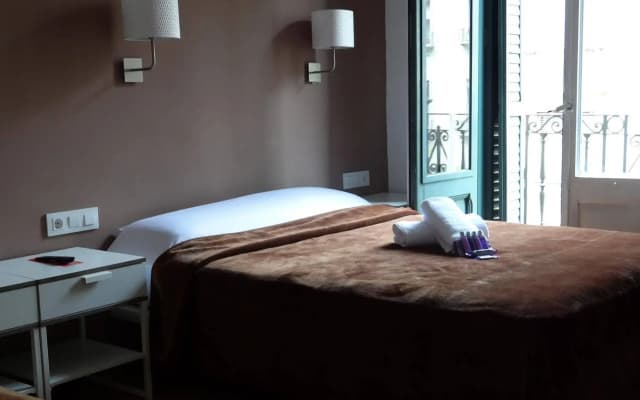 Hostal Balkonis - photo 3