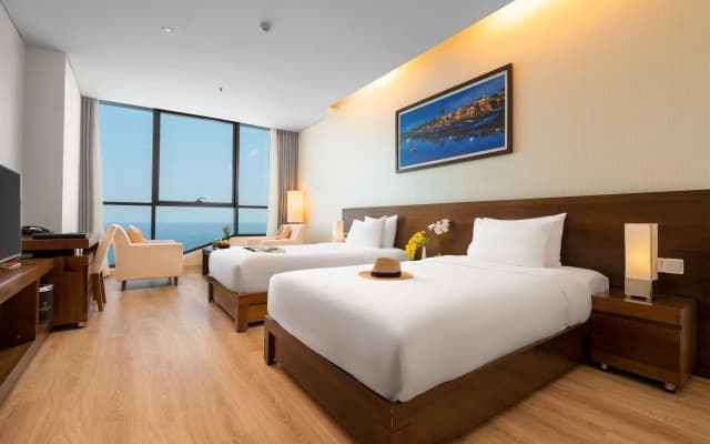 Grand Tourane Hotel - photo 3