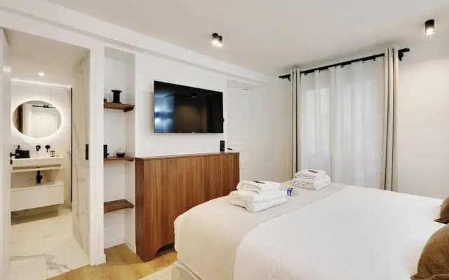Stunning Apartment -2br/6p- Grand Rex - photo 5