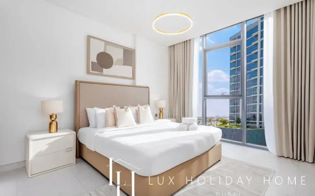 LUX The Burj Khalifa Lagoon View Suite 4 - photo 3