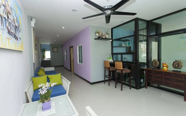 Puding Lodge Guest House - photo 2