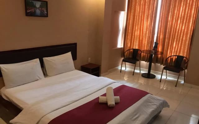 V M Hotel - photo 3