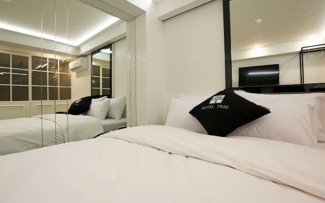 Hotel Tree - photo 4