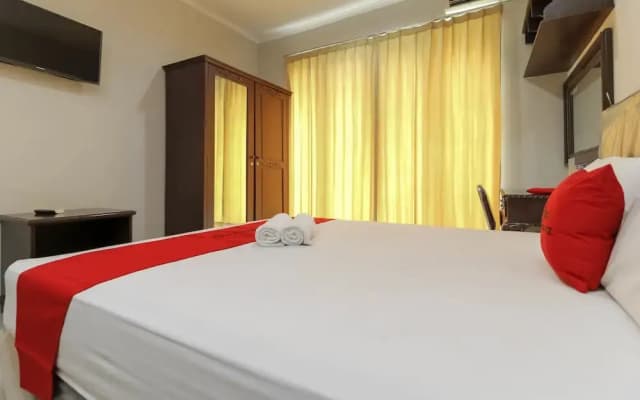 RedDoorz @ Lebak Bulus Raya 2 - photo 2