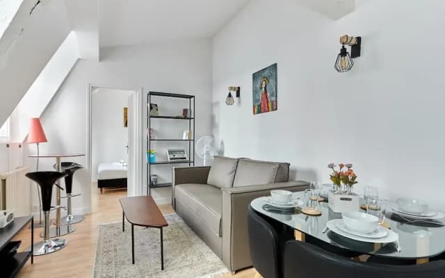 Charming 1 Bedroom Flat Heart of Marais - photo 4