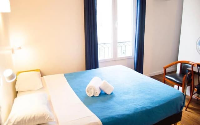 Hotel La Louisiane - photo 2