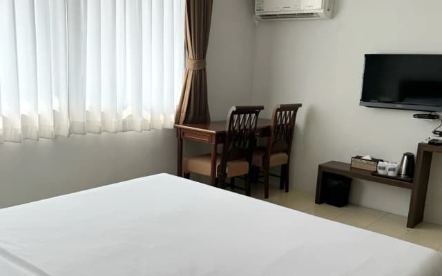 Pas Cher Hotel, Bangkok - photo 4
