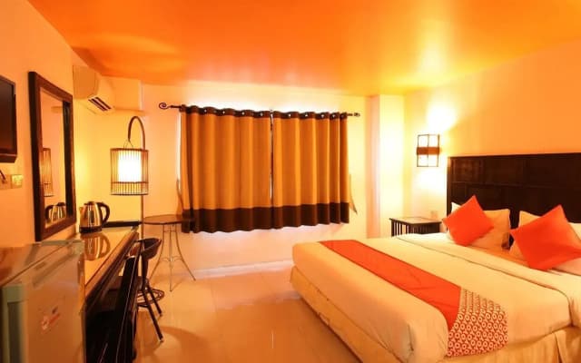 OYO 126 Patong Station House Hotel - photo 5