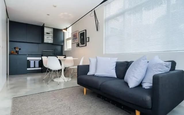 Designer Pad with a View - photo 5