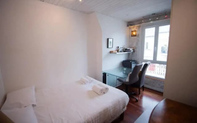 Cozy 1 Bedroom Apartment In 14th - photo 3