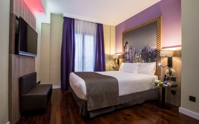 Leonardo Hotel Madrid City Center - photo 4