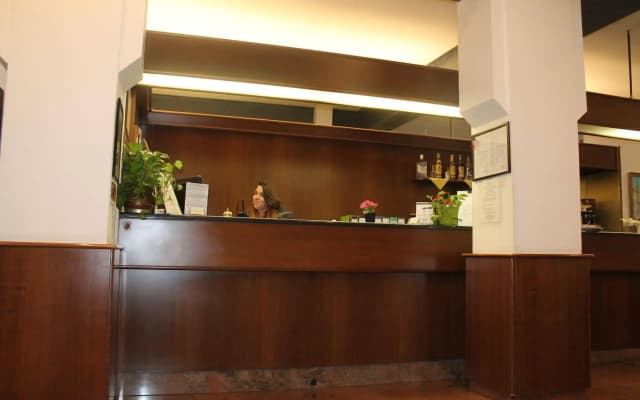 Hotel Catalani & Madrid - photo 2