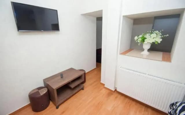 Hotel Elegant 2 - photo 2