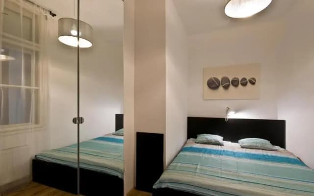 Balcony Apartment - photo 2
