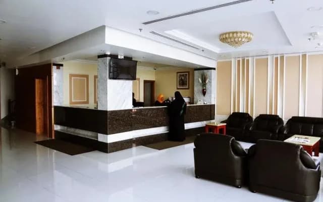 OYO 132 Al Reef Hotel - photo 2