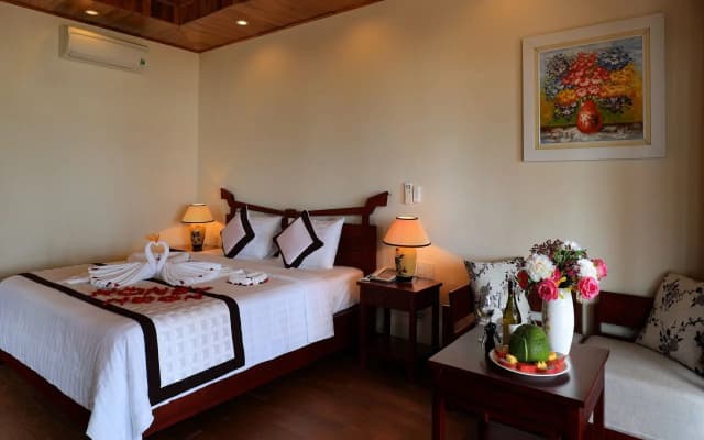 Tropicana Resort - photo 2