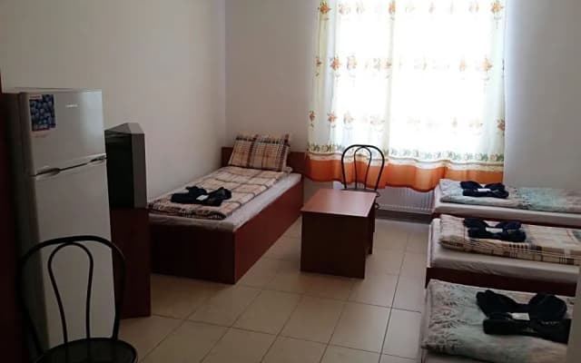MD Hotel - photo 2