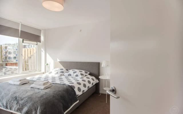 Zuideramstel Apartments - photo 2
