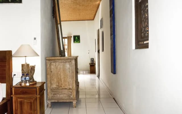 Sari Bamboo Bungalows - photo 3