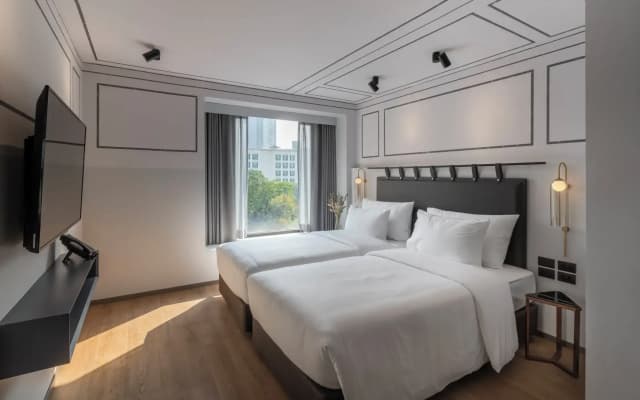 Passa Hotel Bangkok - photo 3