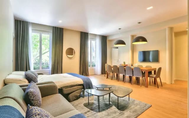 119 - Urban Spacious Apartment Sebastopol - photo 5