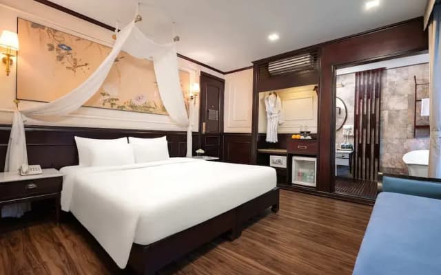 Amanda Luxury Cruise - photo 2