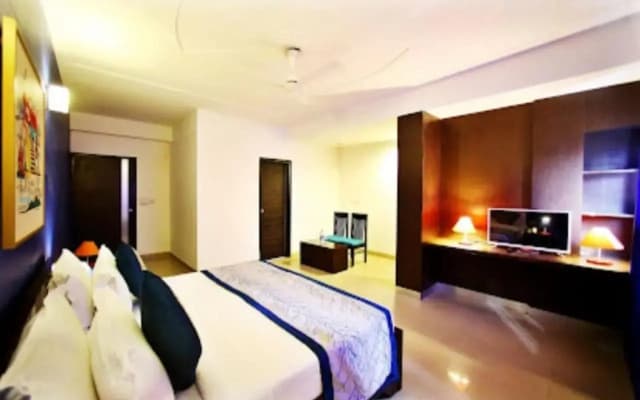 Hotel Era Mahipalpur - photo 2