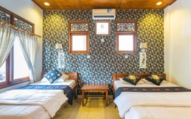 Suarsena Bungalow Ubud - photo 4
