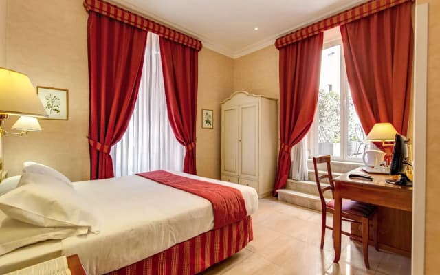 Wrh Suites - photo 3