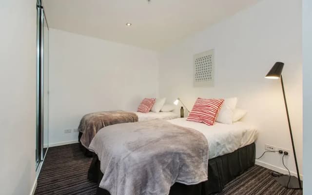 Apartment2c - Parkside - photo 5
