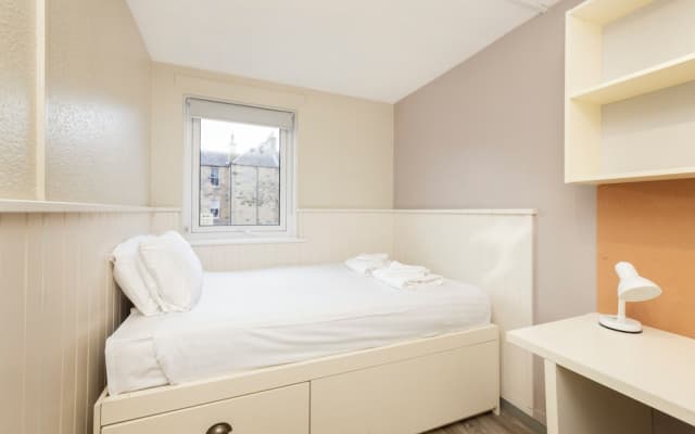 Meadow Court Apartments - photo 3
