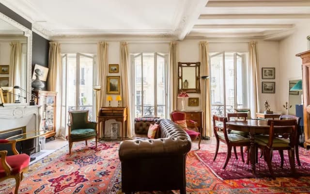 Minutes From the Monet Museum - photo 5