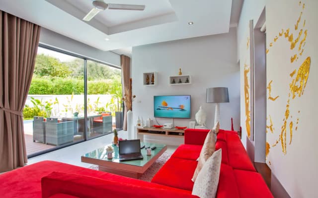 Isawan 2BR Salt Pool Villa in Baannaraya - photo 2