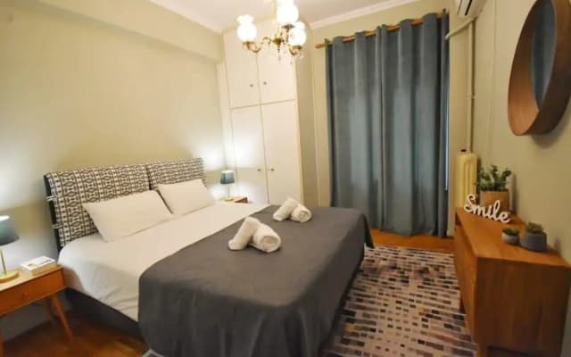 Vintage Apartment - photo 2