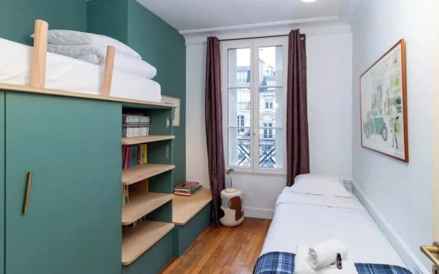 Superb Flat With Terrace in the Centre of Paris - photo 5
