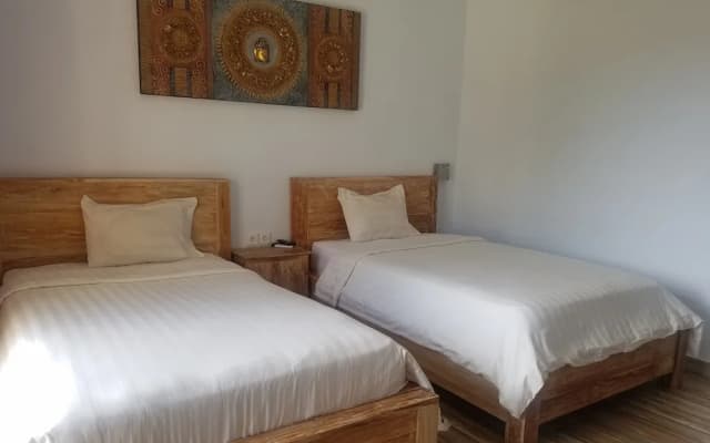 Cantika Guest House - photo 2