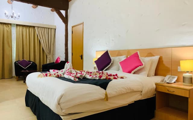 Safari Village Executive Suites - photo 2